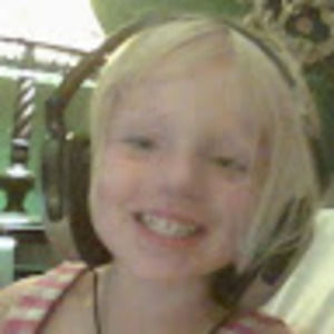 Meet your Posher, Dana